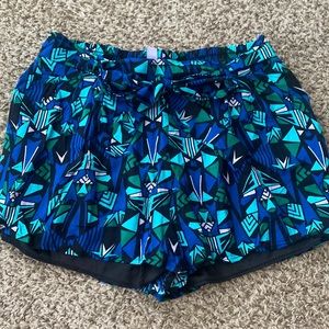 Patterned shorts